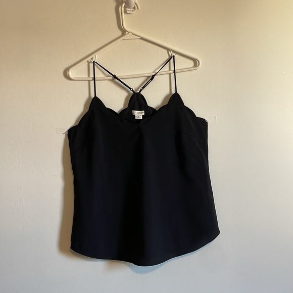 NWT J.Crew Scallop Tank Top 4 Black Loose Racer Contemporary Neutral Classy - Picture 3 of 12